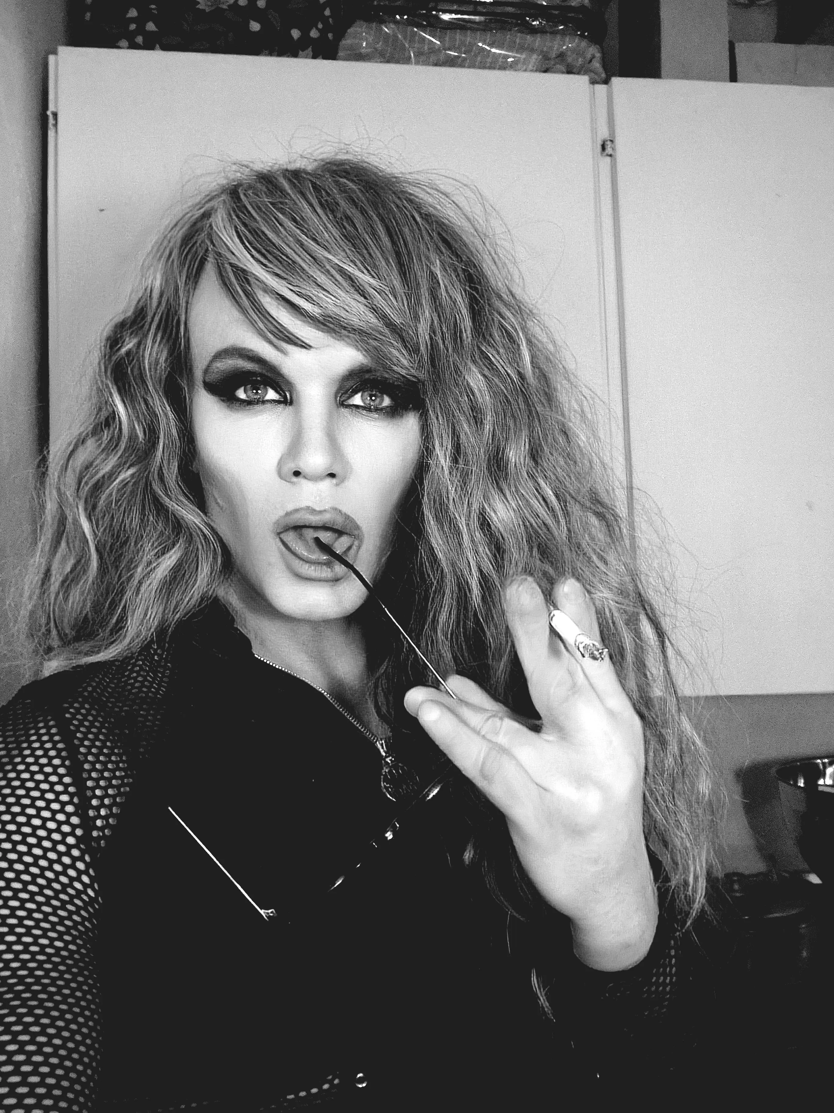 Aziza - Escort Glasgow