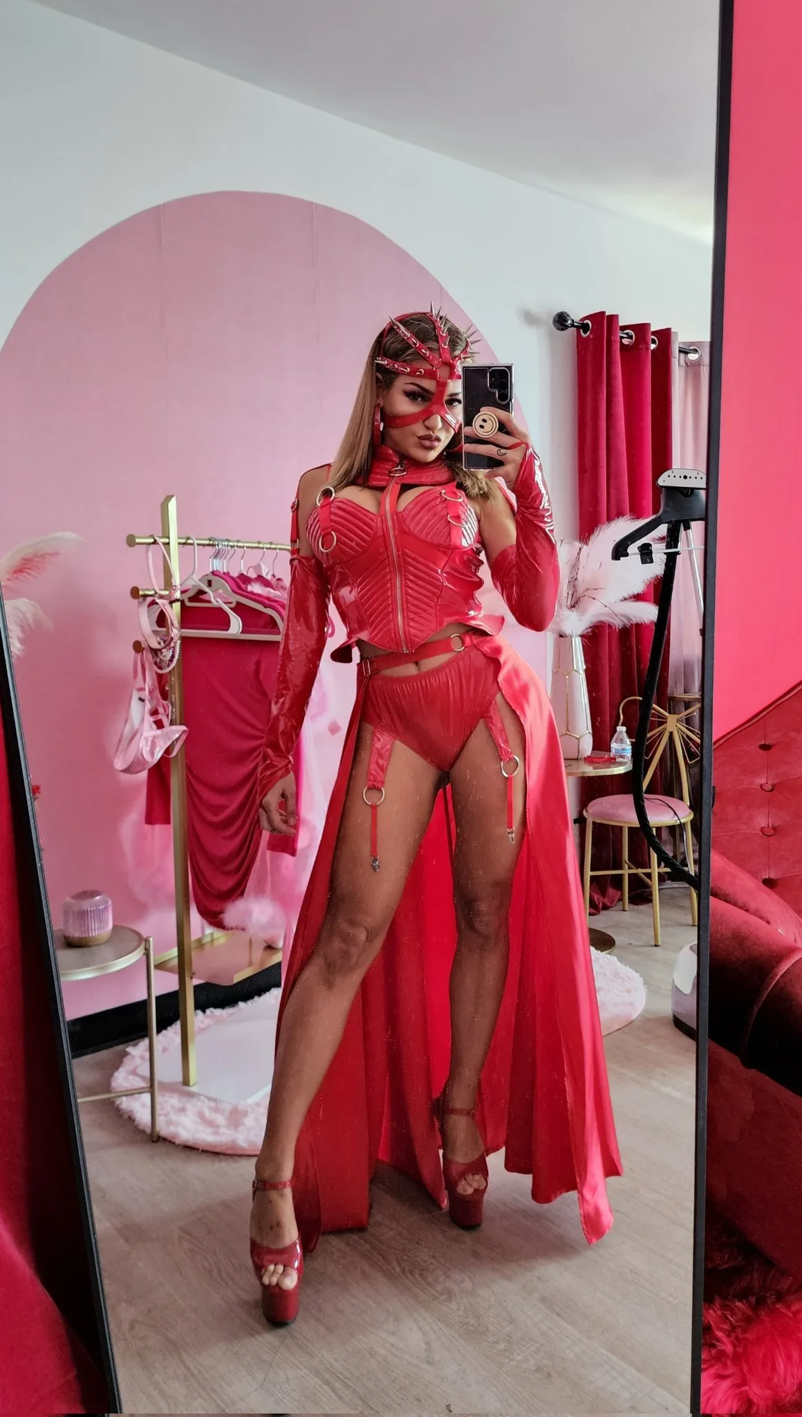 Nari - Escort Romsey